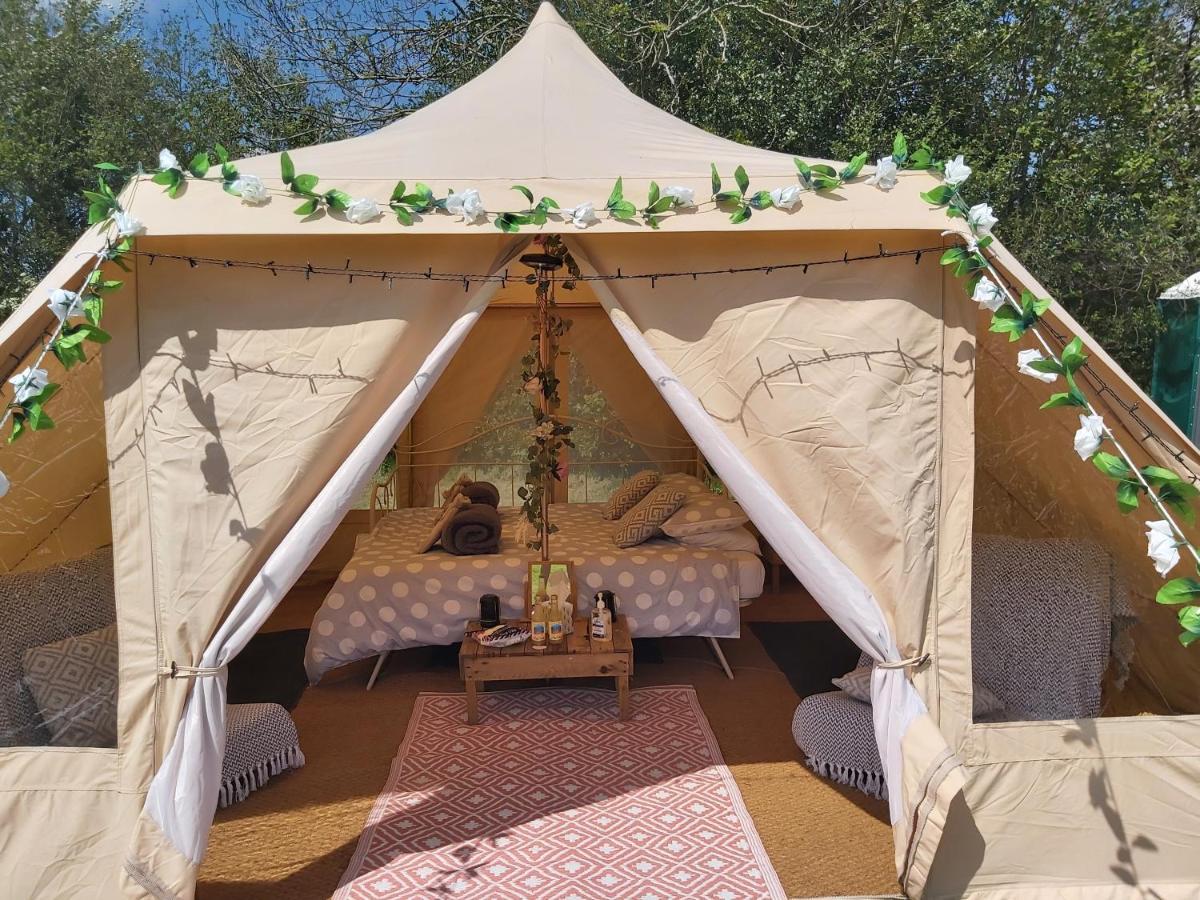 Hopgarden Glamping - Luxury 6M Bell Tent Wadhurst المظهر الخارجي الصورة