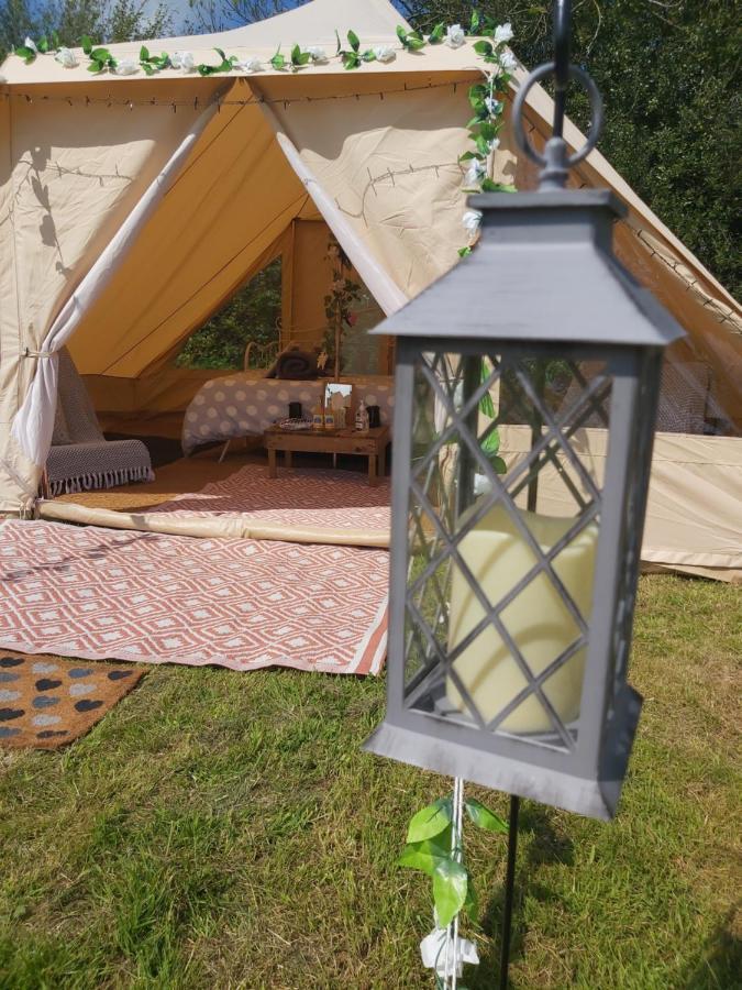 Hopgarden Glamping - Luxury 6M Bell Tent Wadhurst المظهر الخارجي الصورة