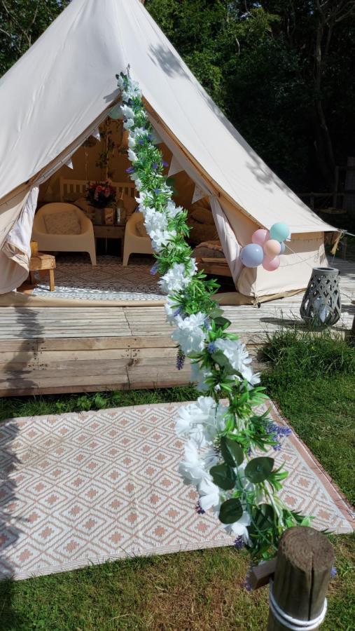 Hopgarden Glamping - Luxury 6M Bell Tent Wadhurst المظهر الخارجي الصورة