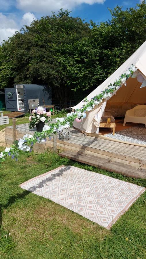 Hopgarden Glamping - Luxury 6M Bell Tent Wadhurst المظهر الخارجي الصورة