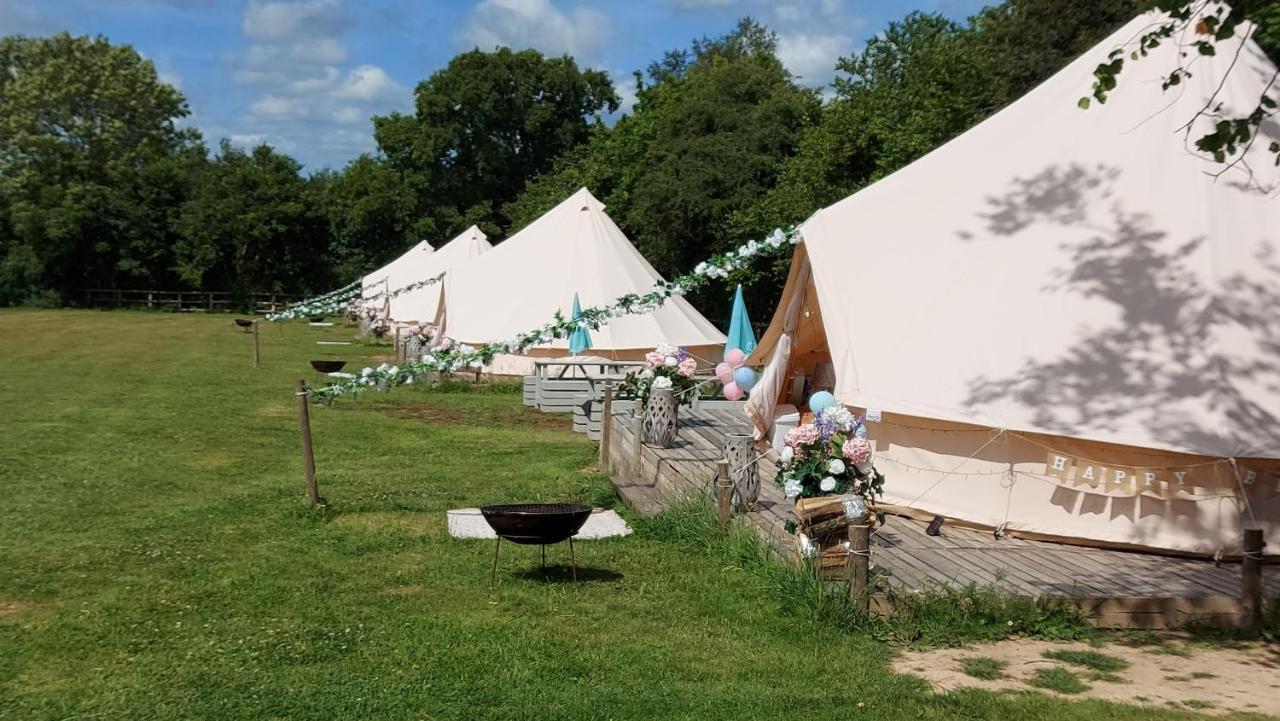 Hopgarden Glamping - Luxury 6M Bell Tent Wadhurst المظهر الخارجي الصورة