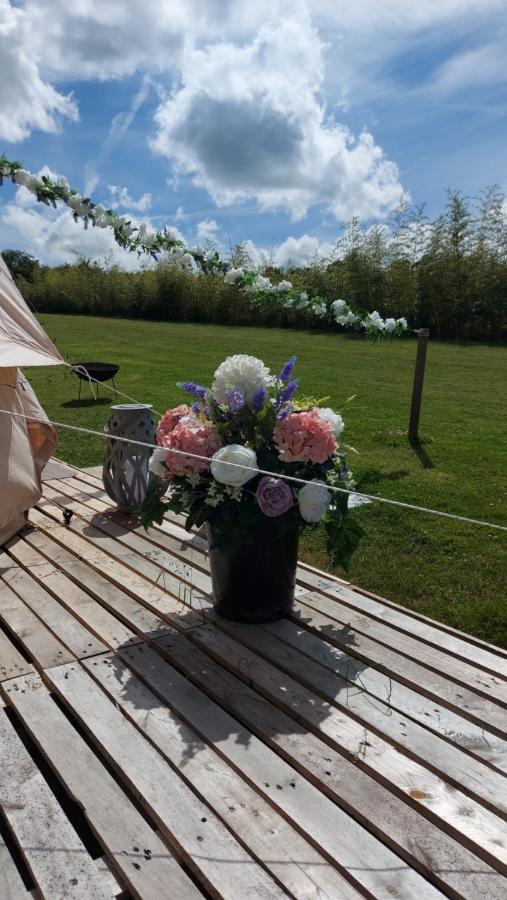 Hopgarden Glamping - Luxury 6M Bell Tent Wadhurst المظهر الخارجي الصورة