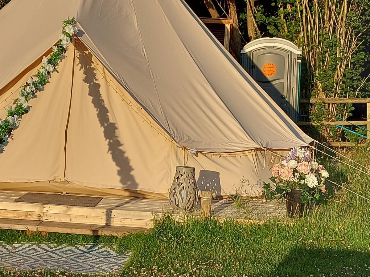 Hopgarden Glamping - Luxury 6M Bell Tent Wadhurst المظهر الخارجي الصورة